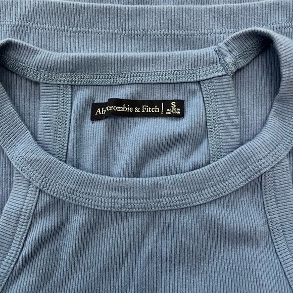 Abercrombie & Fitch Blue Women's Top - Picture 3 of 3